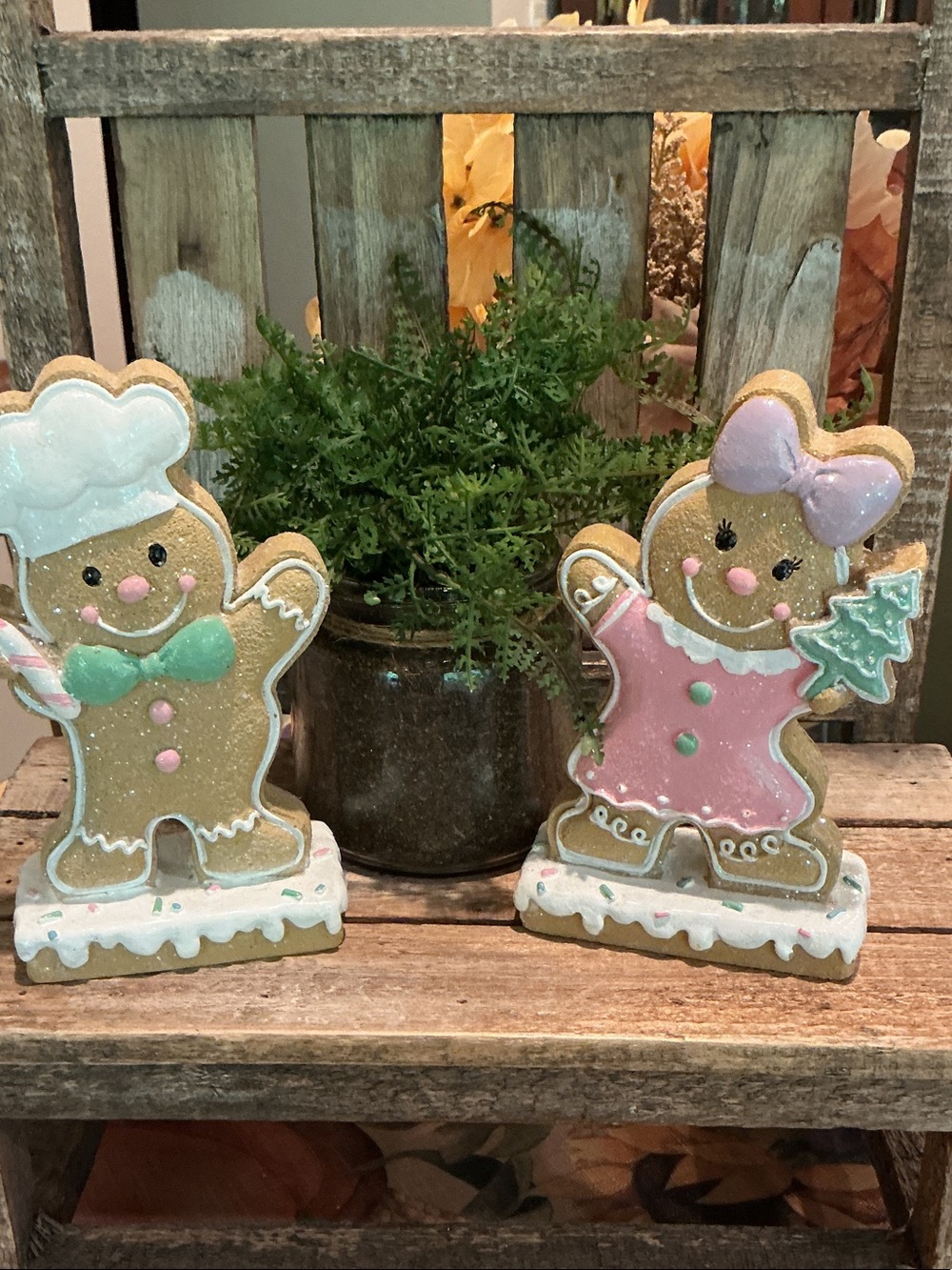 Pastel Gingerbread Boy & Girl Tabletop Decor